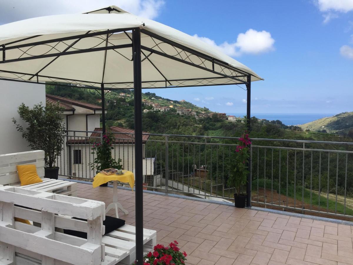 Vista D'Amare Bed & Breakfast Buonvicino Exterior photo